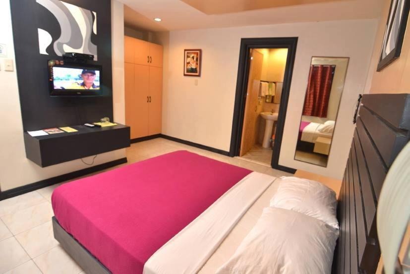 Davao Royal Suites And Residences מראה חיצוני תמונה