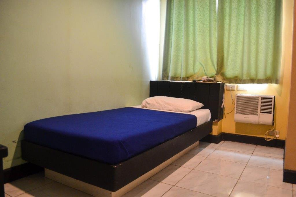 Davao Royal Suites And Residences מראה חיצוני תמונה